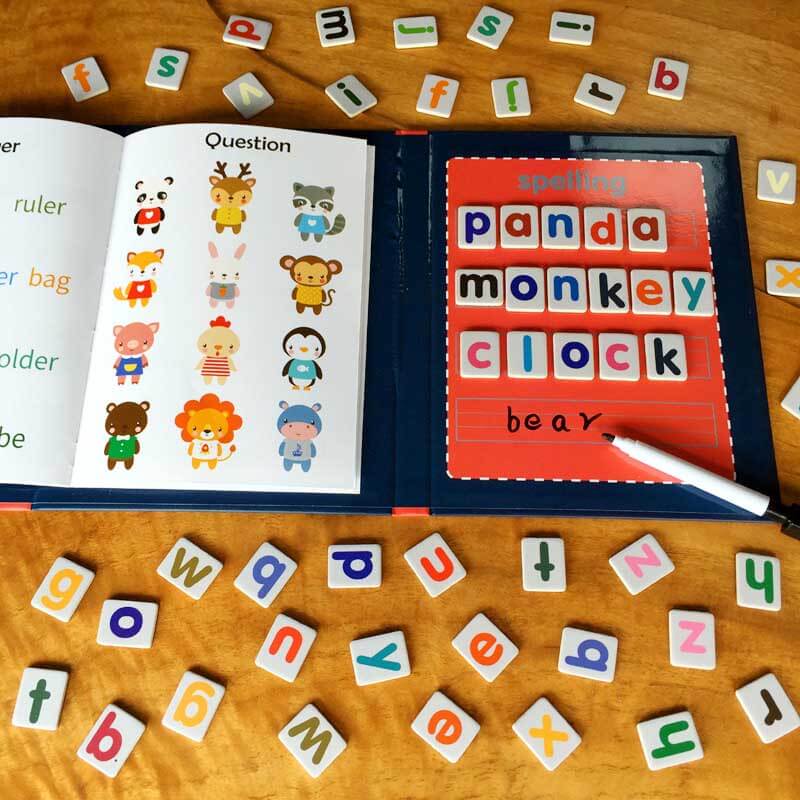 Toystar MagicWords | Learning through play - Magnetic writing and spelling book for children - Spelenderwijs leren - Magne...
