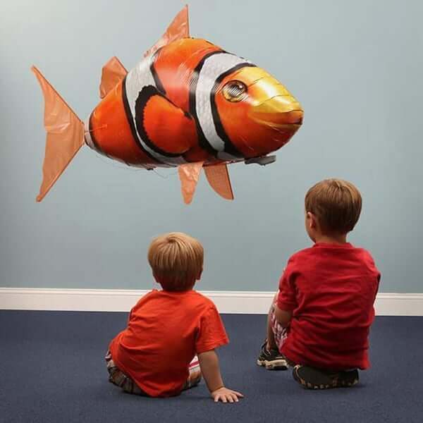 Toystar Finplay Flying Sharks and Clownfish | Endless fun and creativity - Play and discover together - Bestseller - Einde...