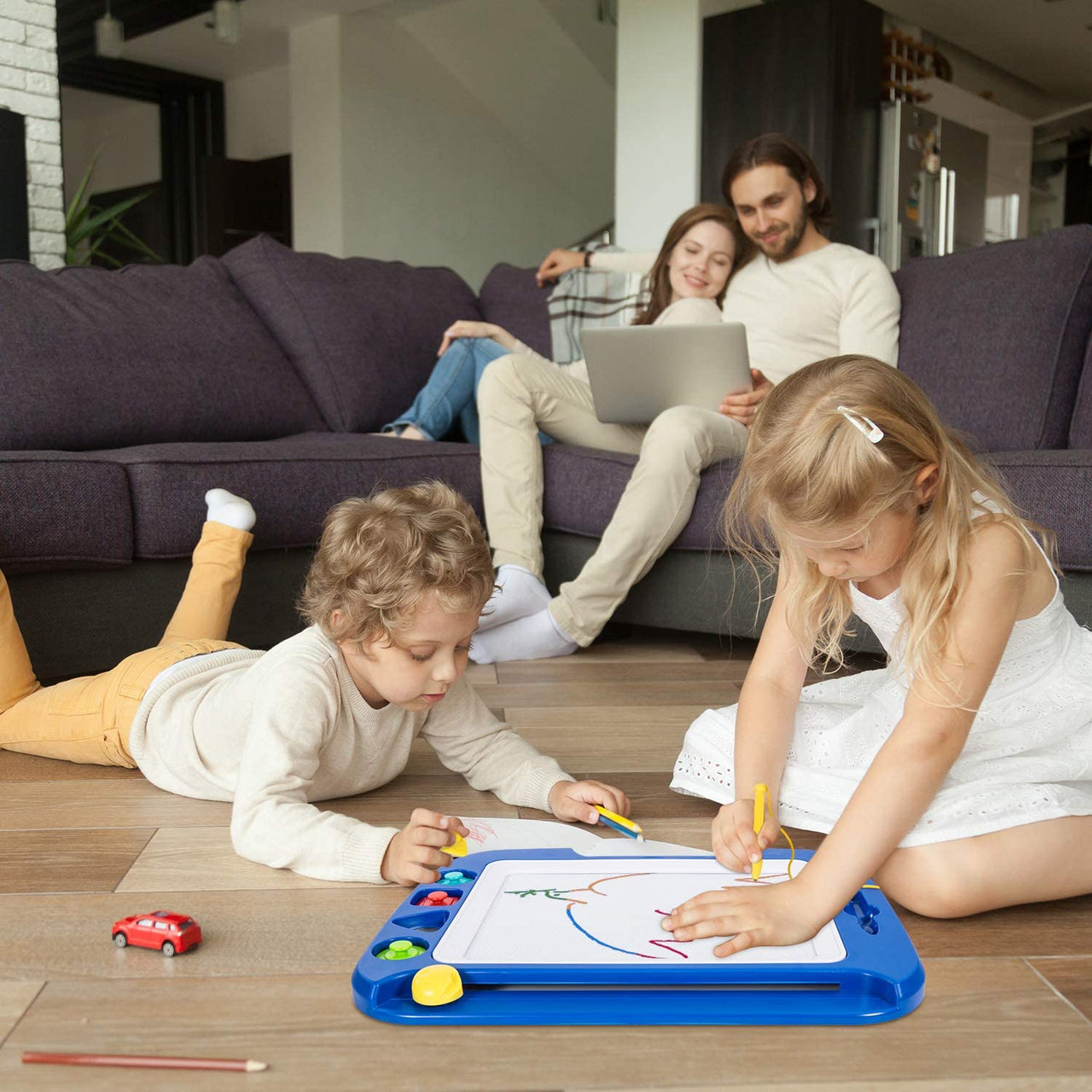 Toystar Magnetix MagniSketch | Endless creative fun - Large magnetic drawing board with 4 colors & stamps - Eindeloos crea...