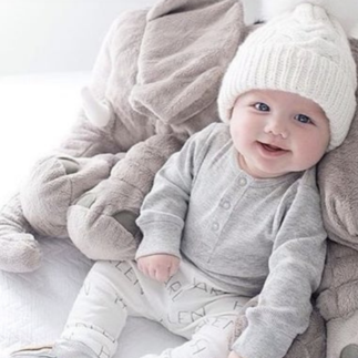Toystar CozyEelephant | Cuddly soft pillow for children - Plush cuddly toy for comfort - Knuffelzacht kussen voor kinderen...