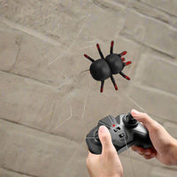 Thumbnail for Toystar CreepyCrawler | The ultimate jump scare - Wall climbing RC spider for exciting jokes! - De ultieme schrikreactie -...